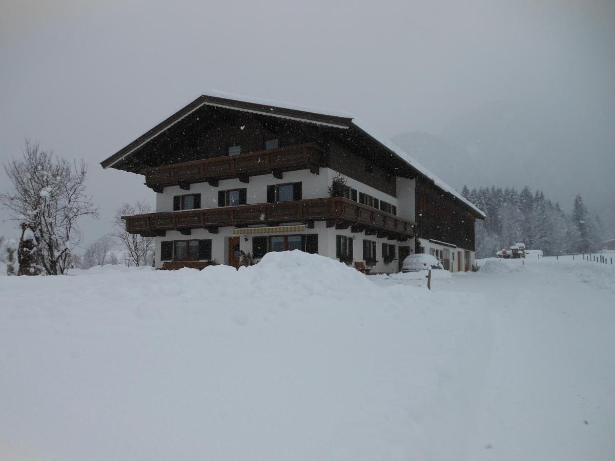 Schneiderbauer Bed and Breakfast Waidring Exteriör bild