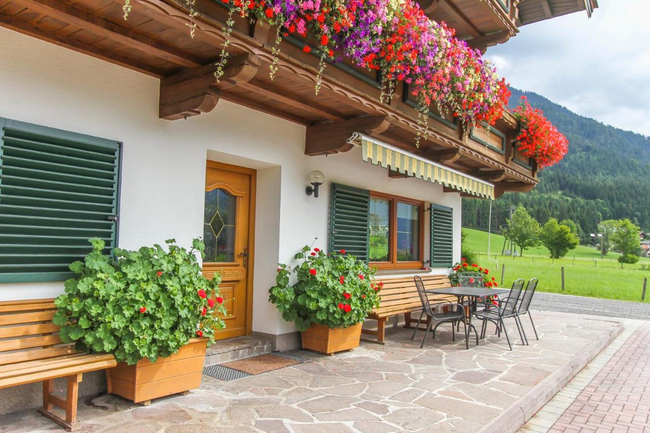Schneiderbauer Bed and Breakfast Waidring Exteriör bild