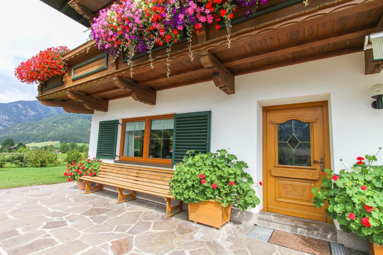 Schneiderbauer Bed and Breakfast Waidring Exteriör bild